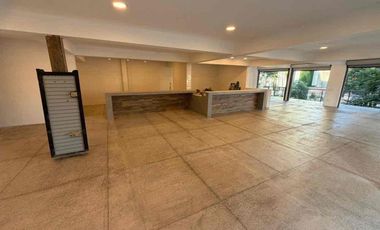 Local comercial en  esquina PLANTA ALTA