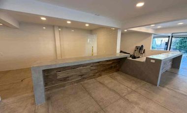 Local comercial en  esquina PLANTA ALTA