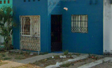 Casa en calle San Cipriano, Colinas de Santa Fe, Veracruz, México ¡NO CRÉDITOS!