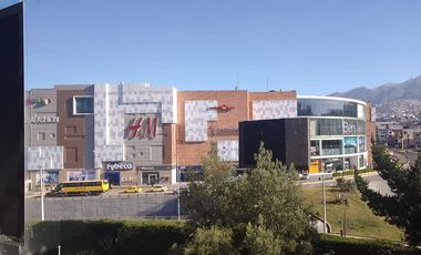 Venta de Departamento, Frente Condado Shopping