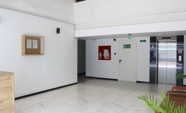 Venta de Departamento, Frente Condado Shopping