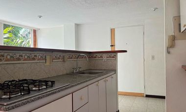 Apartamento en arriendo en el sector Loma del Escobero, Envigado