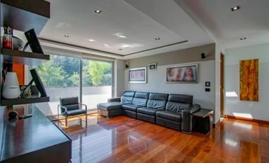 Venta de Residencia en Bosque Real junto al campo de golf,  5 habitaciones