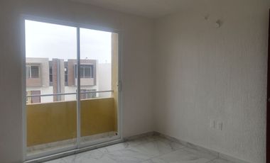 VENDO CASA EN PUENTE MORENO