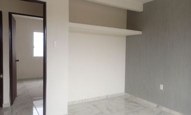 VENDO CASA EN PUENTE MORENO