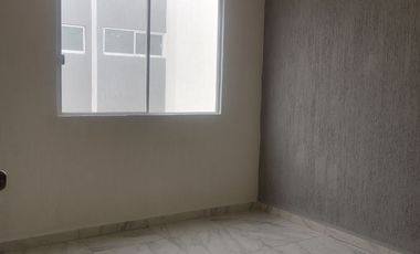 VENDO CASA EN PUENTE MORENO