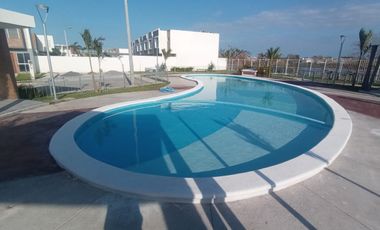 VENDO CASA EN PUENTE MORENO