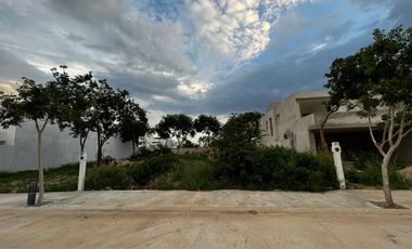 Terreno en Privada Zendera, Conkal Yucatán