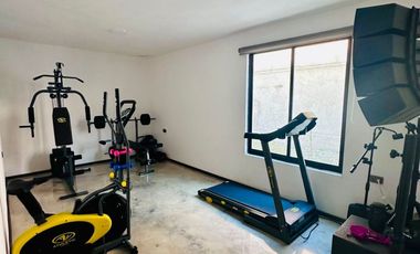 SE VENDE CASA CON 2 ACCESOS EN EL CENTRO DE IXTLAHUACA