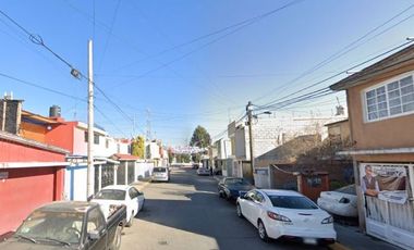 CASA EN VENTA COLONIA LAS MARINAS POR REMATE, EXCELENTE OPORTUNIDAD!