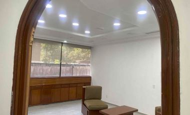 Oficina en Jardines de la montaña. Tlalpan. Venta.