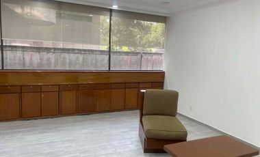 Oficina en Jardines de la montaña. Tlalpan. Venta.