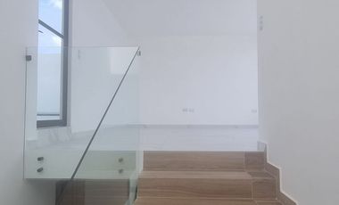 CASA NUEVA EN VENTA EN PARQUE MILAN