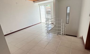 RENTA DE CASA LA ISABELA CARTAGO