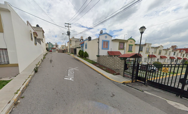 CASA EN VENTA EN URBI VILLA DEL REY, HUEHUETOCA