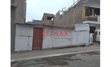 Ocasion - Terreno En Venta En Sjm