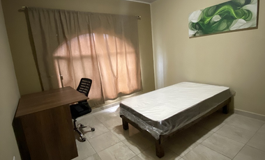 Habitación para Hombre en Casa Compartida