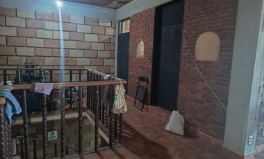 EDIFICIO EN VENTA EN TOLUCA, 1000 METROS CONSTRUCCIÓN INCLUYE 2 DEPARTAMENTOS 9 MILLONES EJIDO