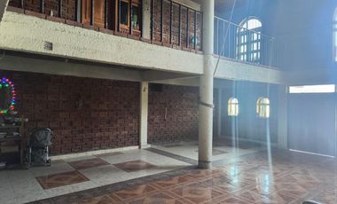 EDIFICIO EN VENTA EN TOLUCA, 1000 METROS CONSTRUCCIÓN INCLUYE 2 DEPARTAMENTOS 9 MILLONES EJIDO