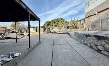 BODEGA COMERCIAL 300M2 EN EL CUCAPAH - VENTA O RENTA