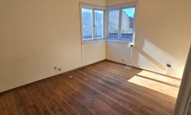 1 oriente, casa comercial