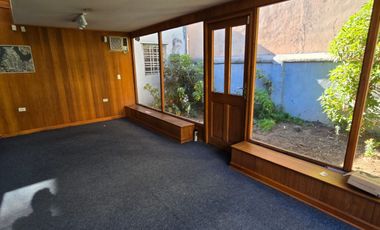 1 oriente, casa comercial