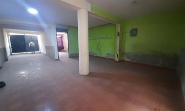 SE VENDE CASA COMO TERRENO EN ZONA URBANA DE SAN JUAN DE LURIGANCHO