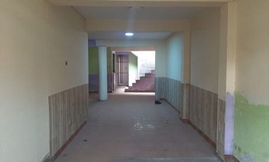 SE VENDE CASA COMO TERRENO EN ZONA URBANA DE SAN JUAN DE LURIGANCHO