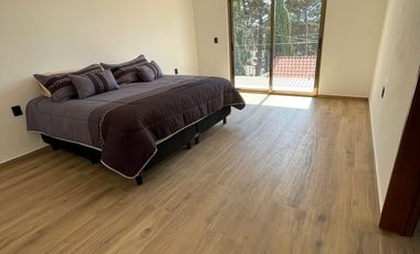 EXCELENTE Y HERMOSA CASA EN FRACCIONAMIENTO NUEVA