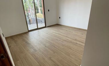 EXCELENTE Y HERMOSA CASA EN FRACCIONAMIENTO NUEVA