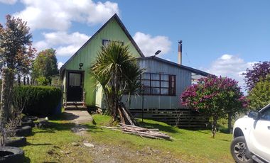 Parcela con casa, excelente vista a Lago Natri, sector Miraflores