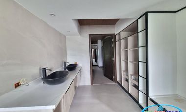 For Sale 10 Bedroom House and Lot in Maria Luisa Banilad Cebu City