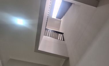 Rumah baru siap huni di komplek pondok kelapa jakarta timu r