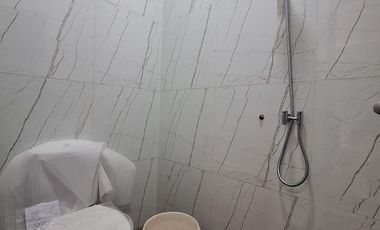 Rumah baru siap huni di komplek pondok kelapa jakarta timu r