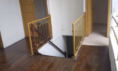 Se vende casa comercial en el centro de Portoviejo