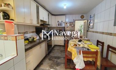 VENTA DE CASA EN LA PERLA - ESPALDA DE LA ISLA DEL PARAISO