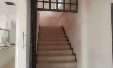 Edificio de alquiler en la Ave Juan Tanca Marengo, 1302 m2.
