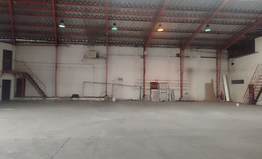 Edificio de alquiler en la Ave Juan Tanca Marengo, 1302 m2.