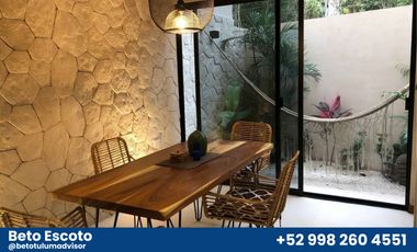Exclusiva Villa de Lujo en La Veleta una Inversión con Alto Retorno