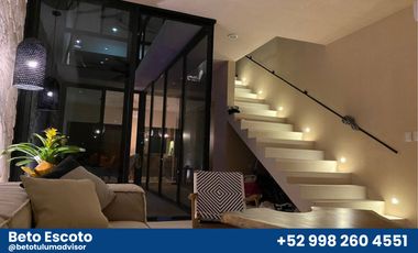 Exclusiva Villa de Lujo en La Veleta una Inversión con Alto Retorno