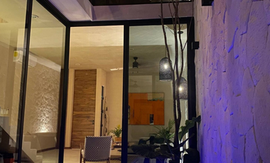 Exclusiva Villa de Lujo en La Veleta una Inversión con Alto Retorno