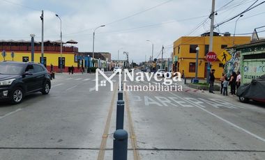 VENTA DE CASA EN CHUCUITO - FRENTE A PLAZA SANTA ROSA