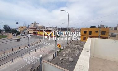 VENTA DE CASA EN CHUCUITO - FRENTE A PLAZA SANTA ROSA