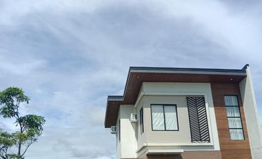 CARMONA ESTATES HOUSE & LOT FOR SALE