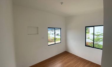 CARMONA ESTATES HOUSE & LOT FOR SALE