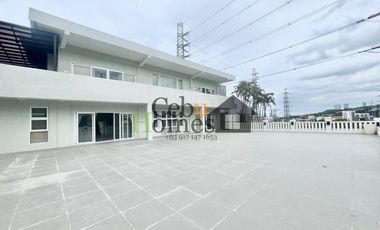 Newly Renovated Luxurious 6 Bedroom House in Mandaue City for Rent