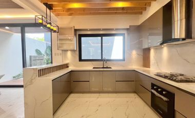 Multinational Village | House and Lot For Sale - #8163