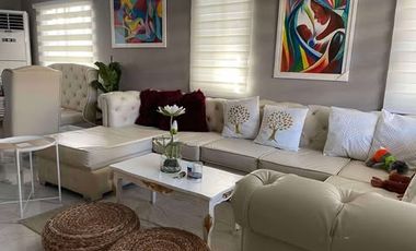 5BR House and Lot for Rent/Sale at Tagaytay City