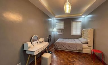 5BR House and Lot for Rent/Sale at Tagaytay City