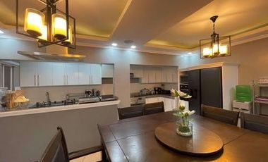 5BR House and Lot for Rent/Sale at Tagaytay City